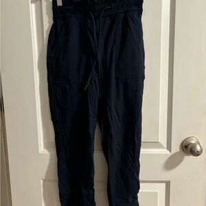 Lululemon Dance Studio Mid-Rise Cropped Pant